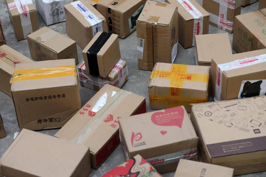 工地工具大件物品寄什么快递便宜？-梓川副业网-中创网、冒泡论坛优质付费教程和副业创业项目大全